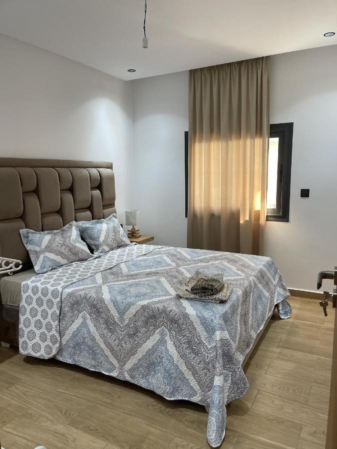 Appartement En M'Diq Centre Ville Pres De La Plage Kültér fotó